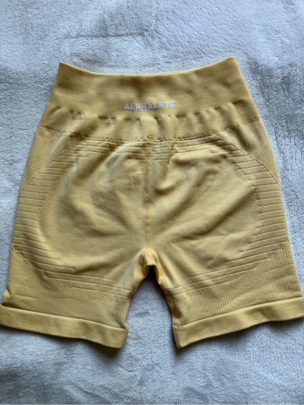 Alphalete Soft Yellow Seamless High-Rise Bike Shorts